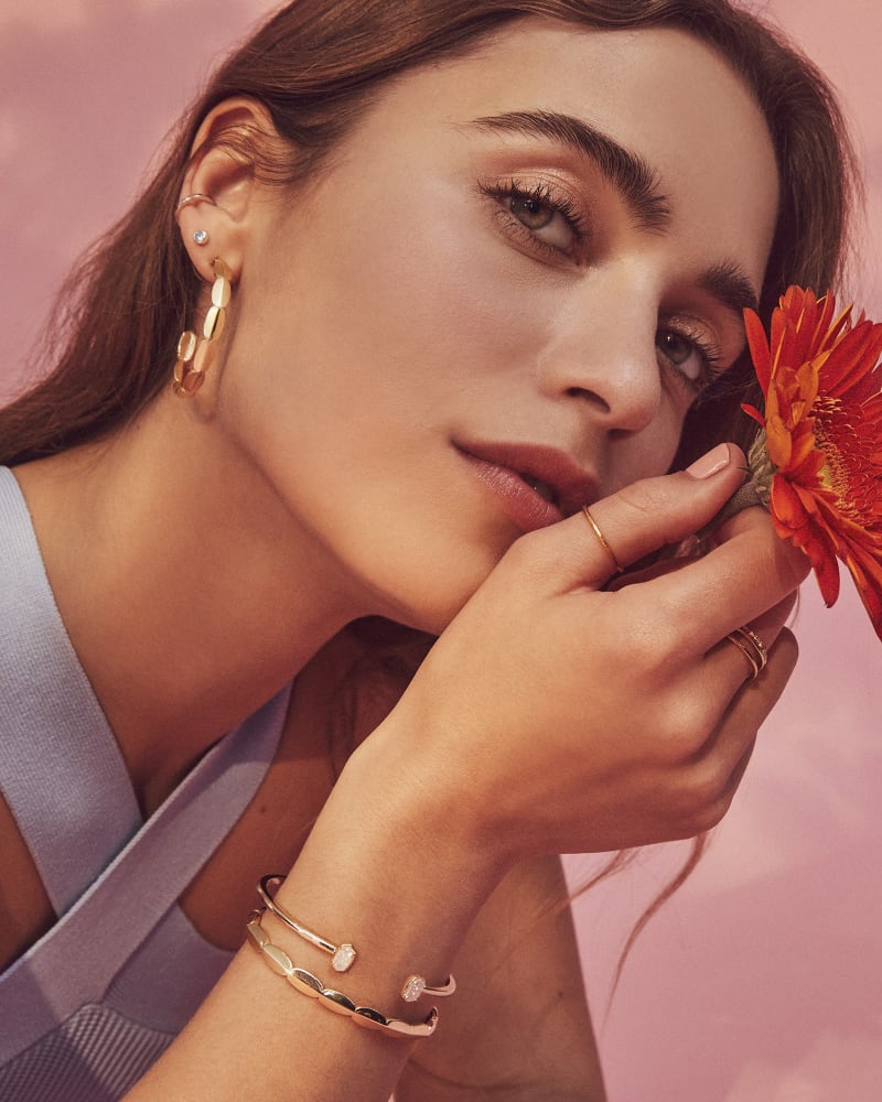 Brooke Hoop Earrings in Gold image number 1